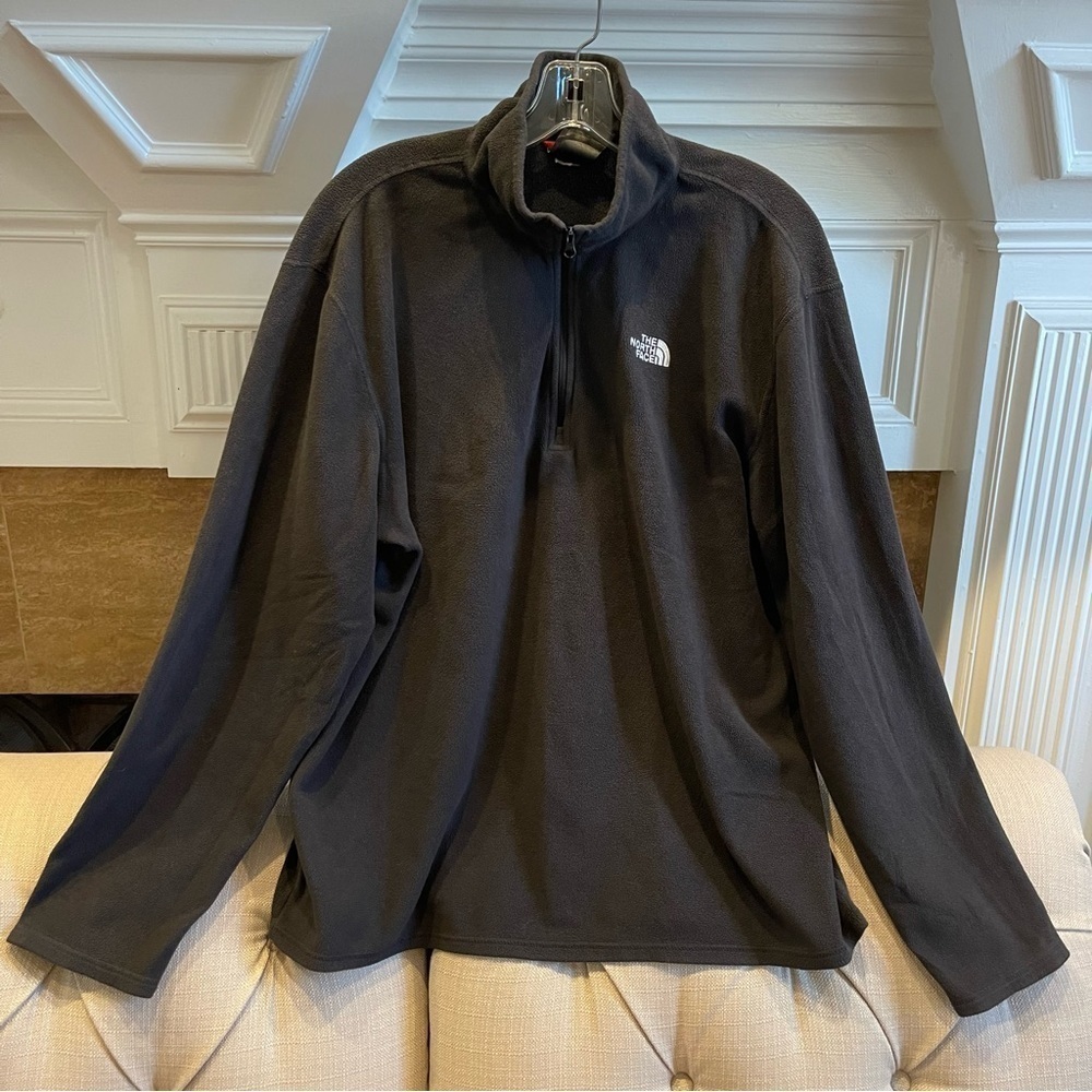 AL:  The North Face Shirt Men’s L Black Fleece Quarter 1/4 Zip Light weight